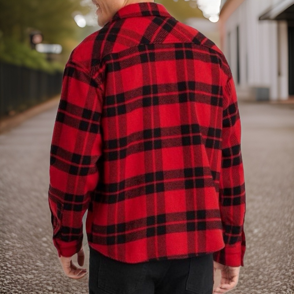 Flannel Button-Down Shirt - Lg - Picture 5 of 12